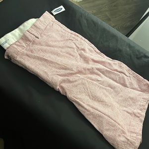 Old Navy Shorts size 46